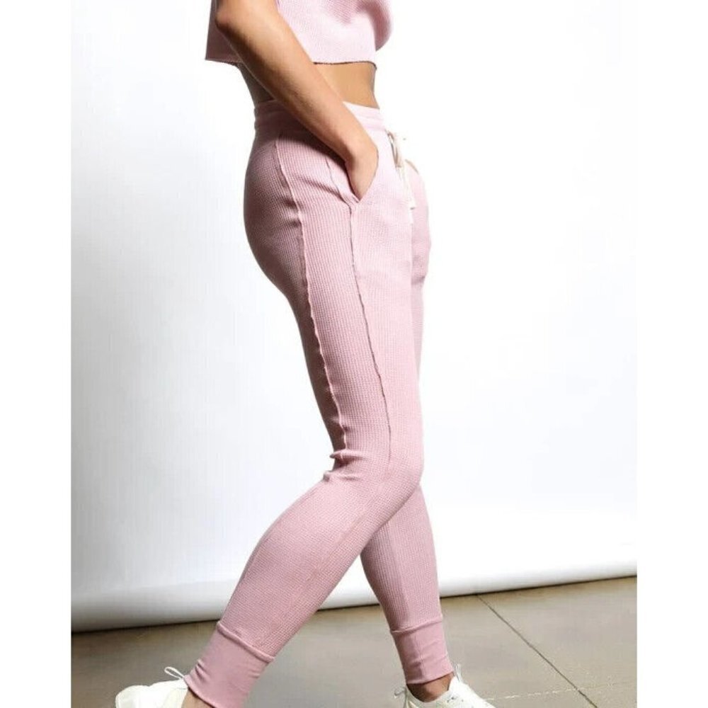 ๐
บTWENTY Montreal "Everest" Sz Small BNWOT Thermal Waffle Jogger Pink